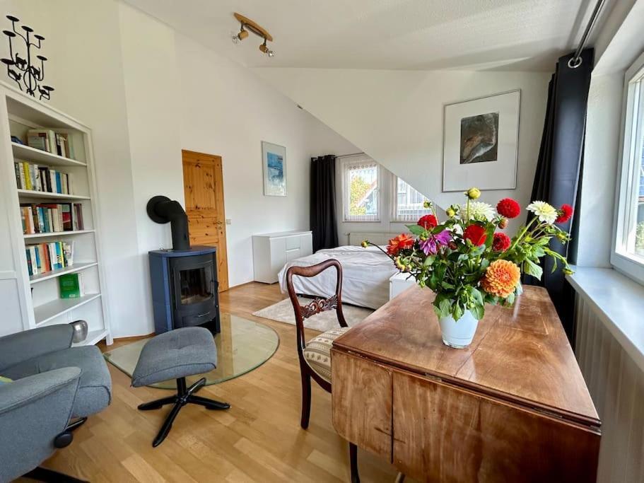 Sonnige Wohnung Am Lindenberg Lohfelden Esterno foto